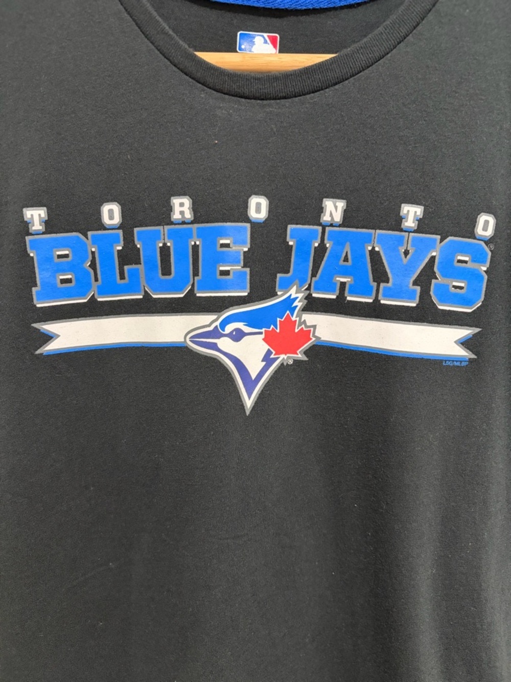 Genuine Merchandise Women’s Toronto Blue Jays Black Logo Tee Cotton Blend - Picture 2 of 4